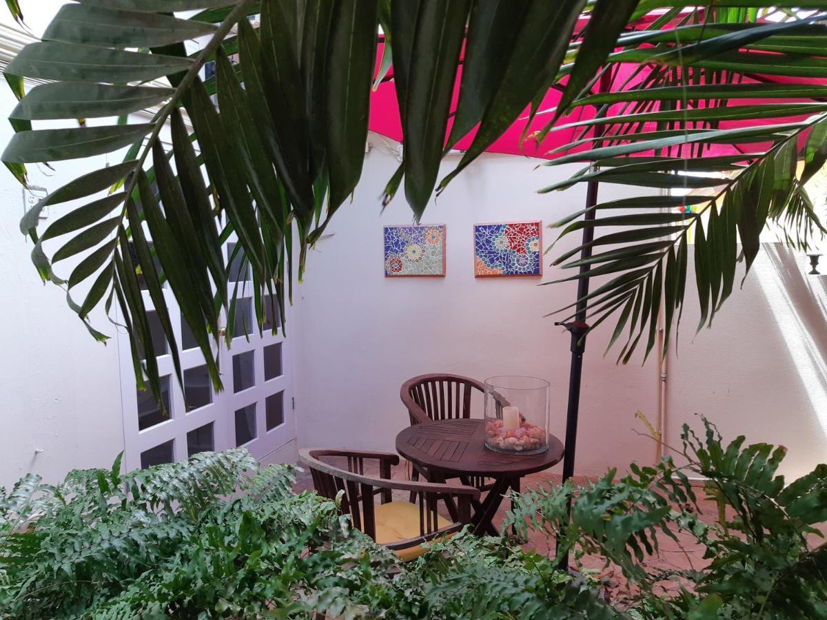 אורנג'סטאד Wonders Boutique Hotel מראה חיצוני תמונה