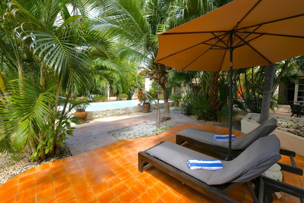 אורנג'סטאד Wonders Boutique Hotel מראה חיצוני תמונה