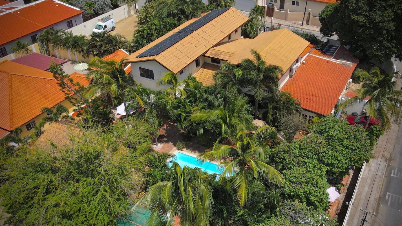 אורנג'סטאד Wonders Boutique Hotel מראה חיצוני תמונה