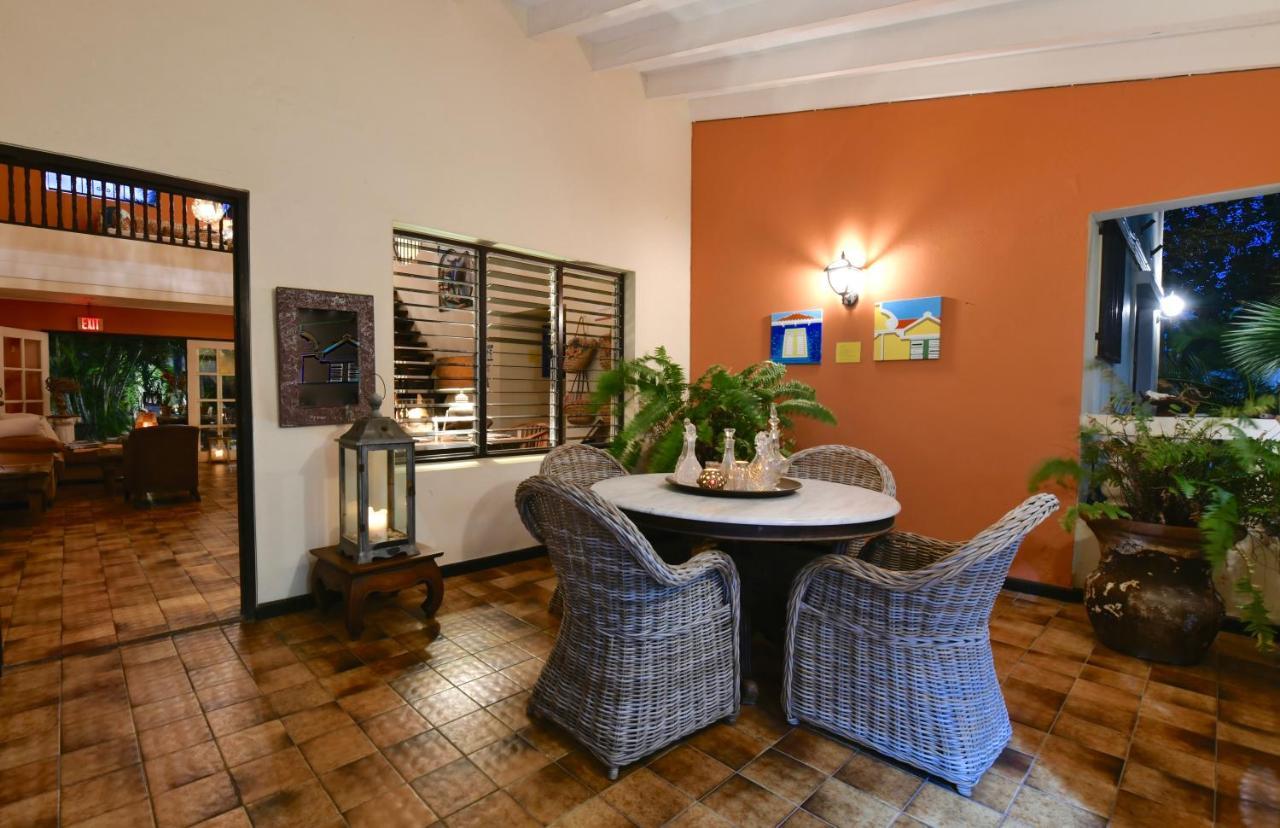 אורנג'סטאד Wonders Boutique Hotel מראה חיצוני תמונה
