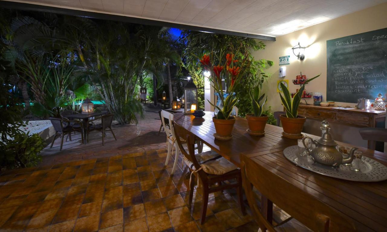 אורנג'סטאד Wonders Boutique Hotel מראה חיצוני תמונה