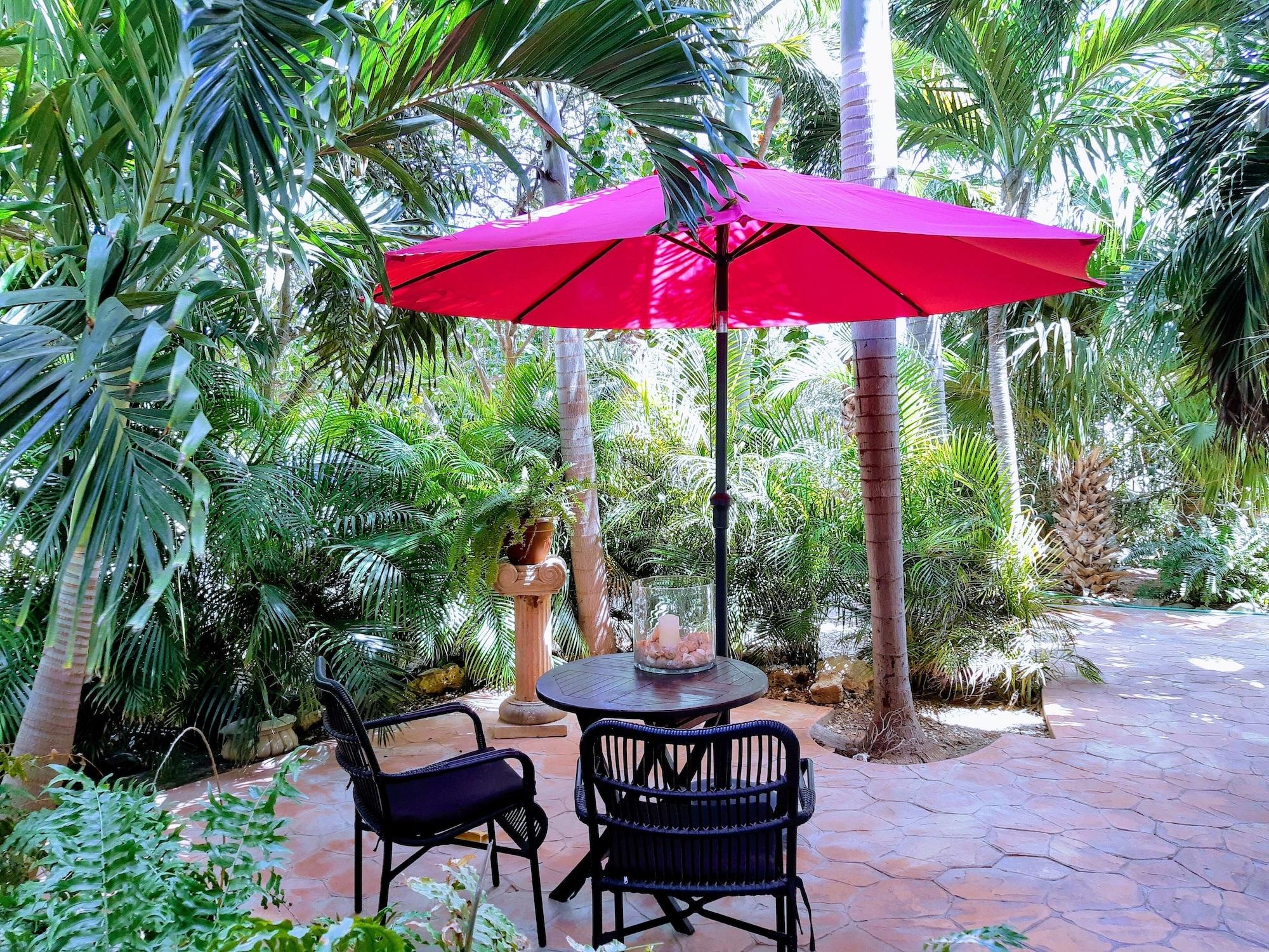 אורנג'סטאד Wonders Boutique Hotel מראה חיצוני תמונה