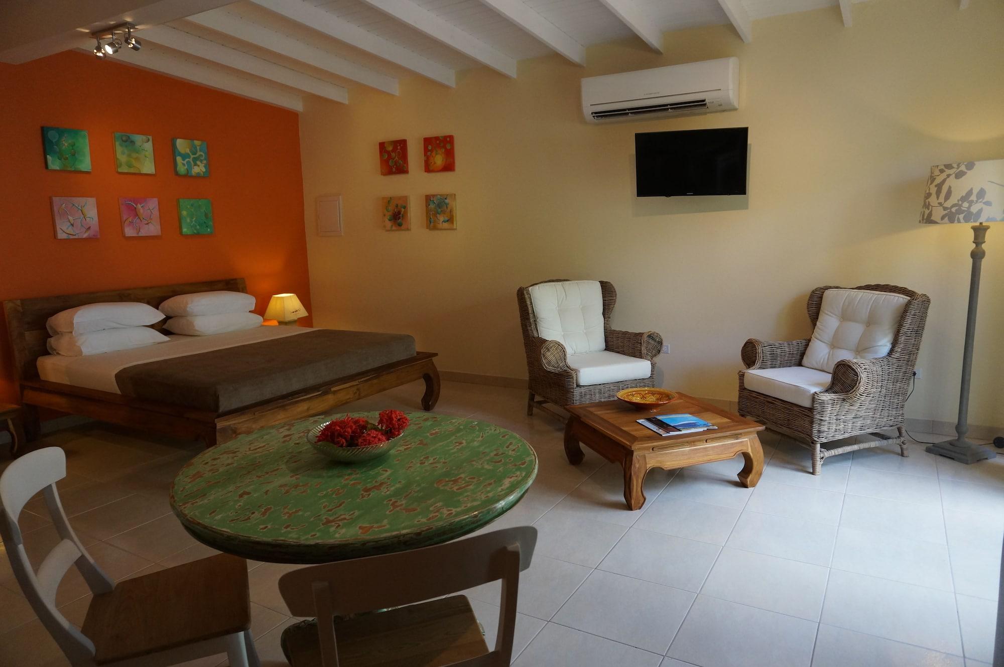 אורנג'סטאד Wonders Boutique Hotel מראה חיצוני תמונה