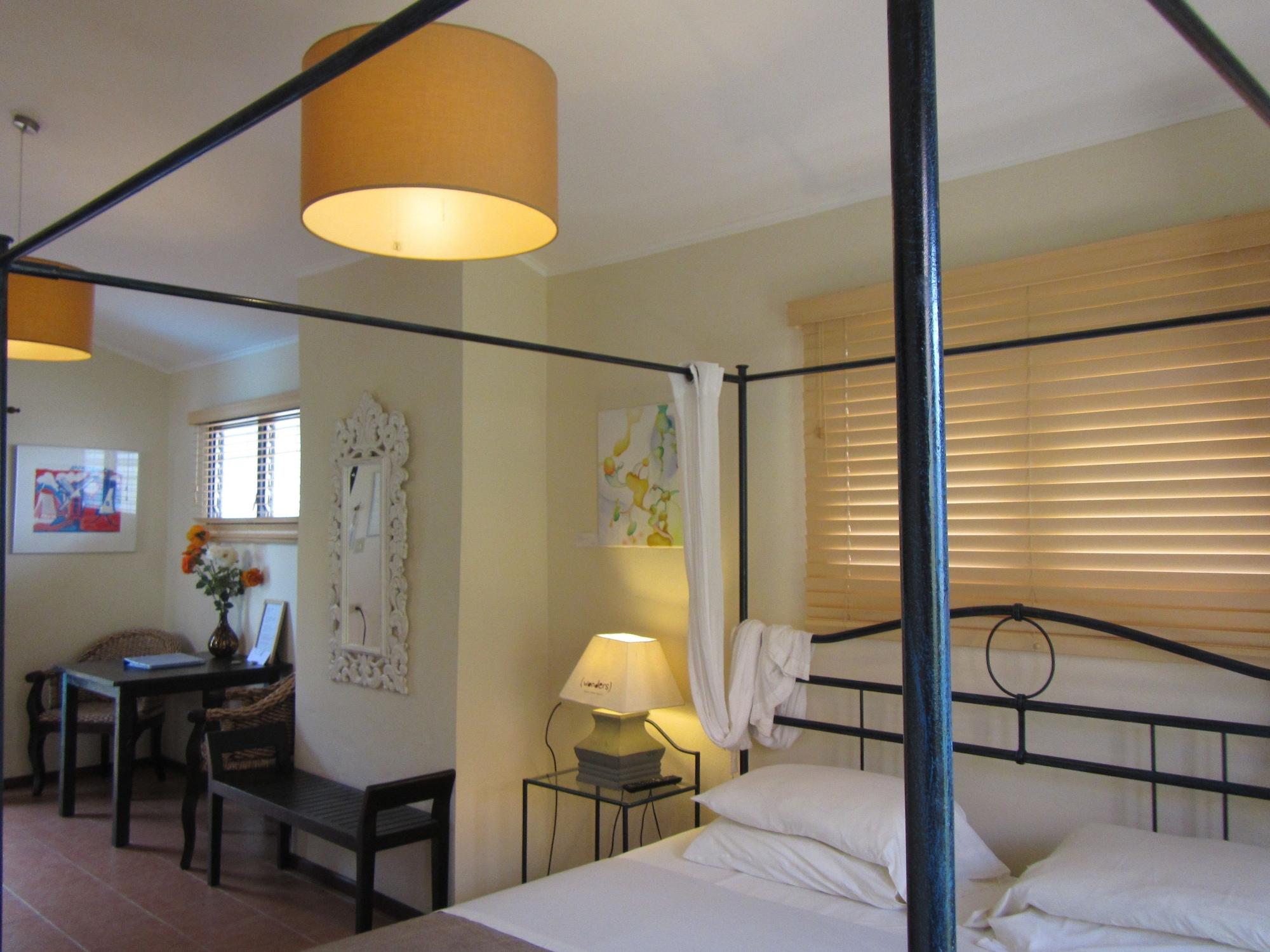 אורנג'סטאד Wonders Boutique Hotel מראה חיצוני תמונה